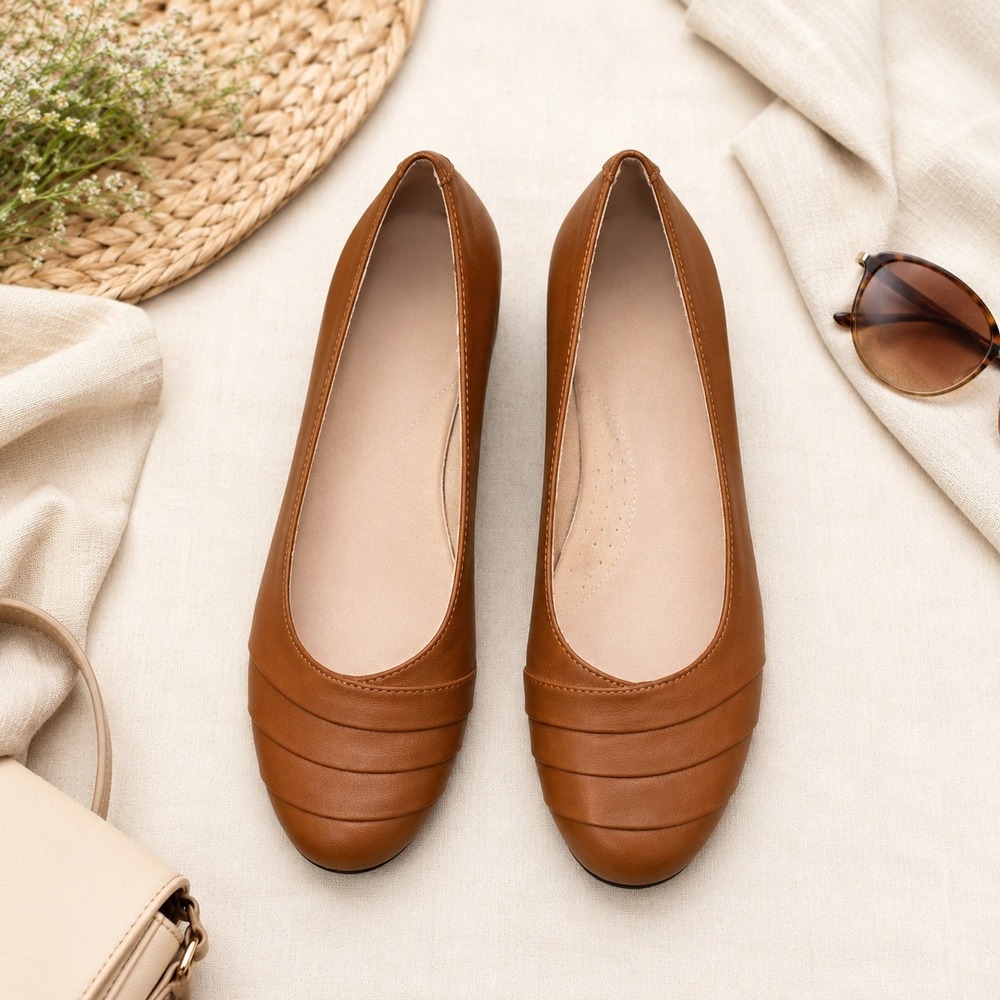 Cliffs by White Mountain Clara Flats Women 9.5W Brown Pleated Comfort